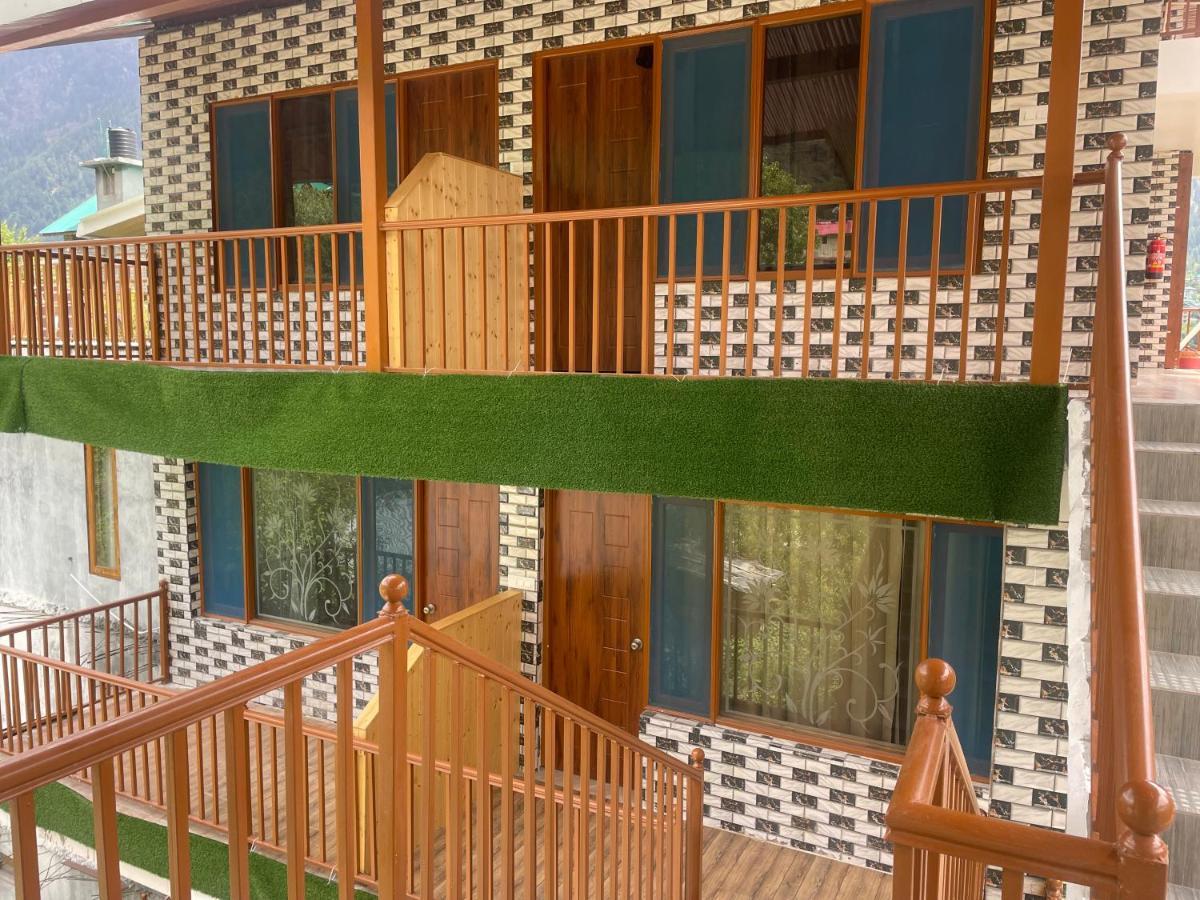 Manali Vibes Hotel Exterior photo