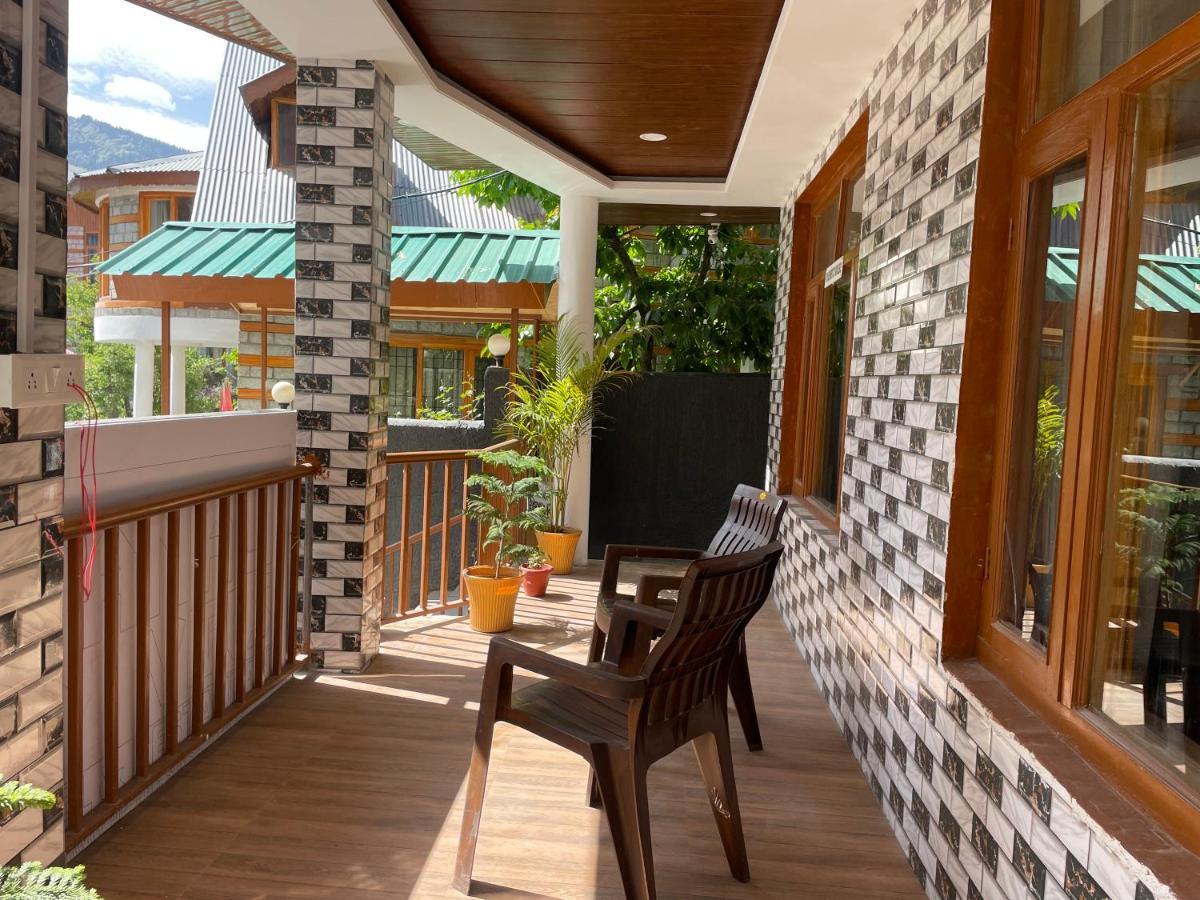 Manali Vibes Hotel Exterior photo